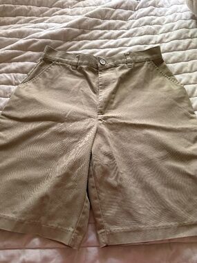 real school shorts tan 32 cotton/poly
